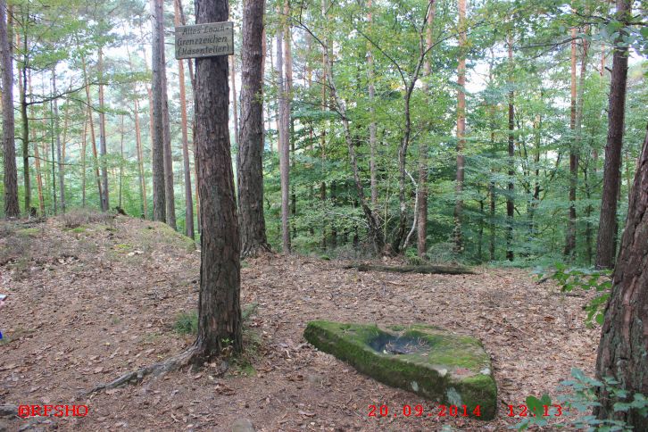 Schusterpfad Altes Looch = Grenzzeichen (Hasenteller)