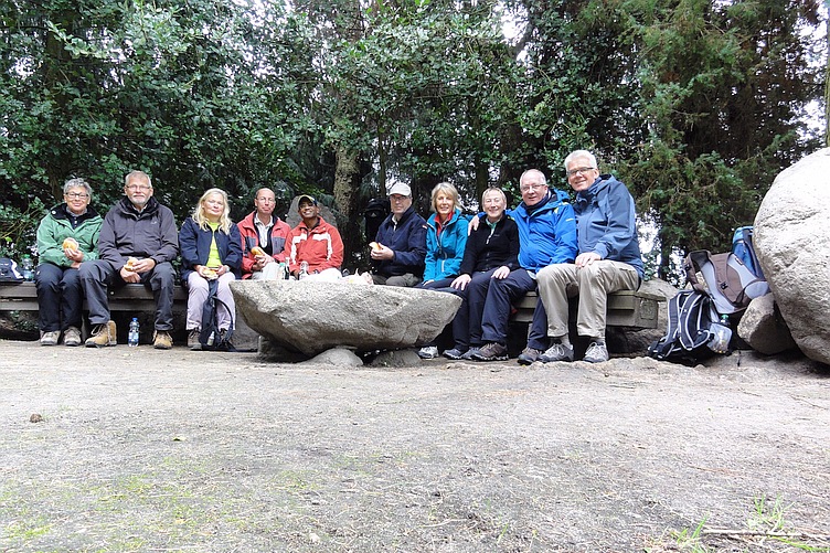 Brotzeit am Lns Denkmal