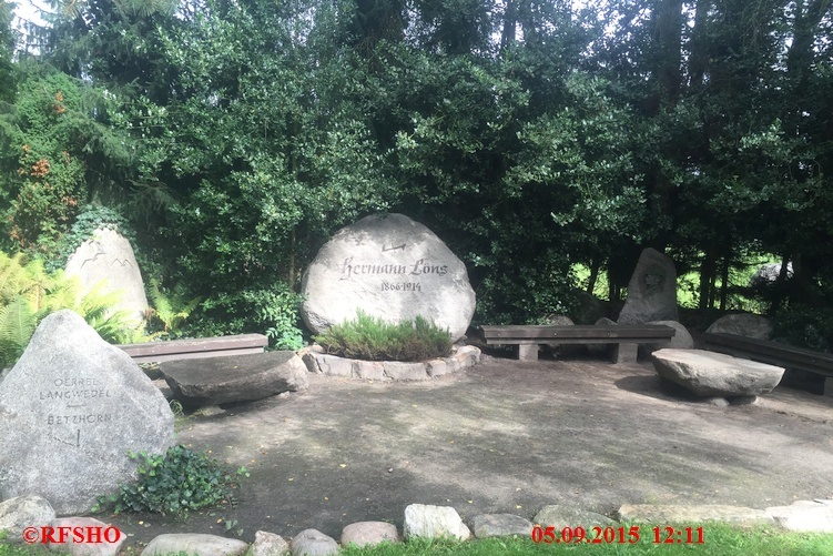 Lns Denkmal am Heiligen Hain